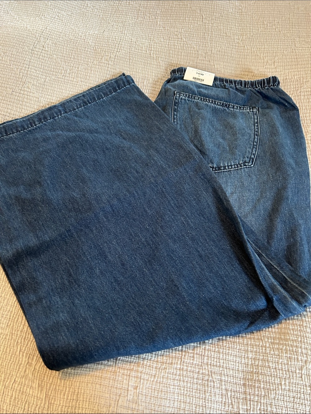 Judy Blue Dark Blue featherweight Wide Leg Jeans Flare - Picture 3 of 4